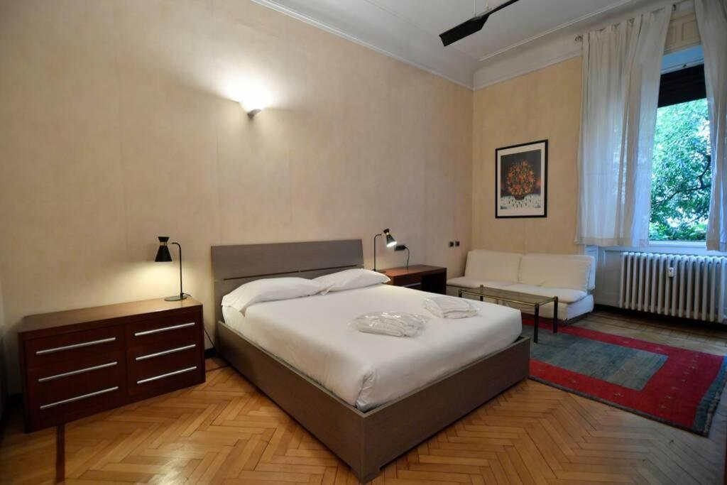 Ampio Centro Crocetta Milán
